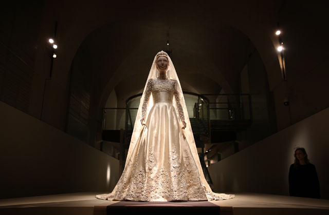 Valentino: Master of Couture 