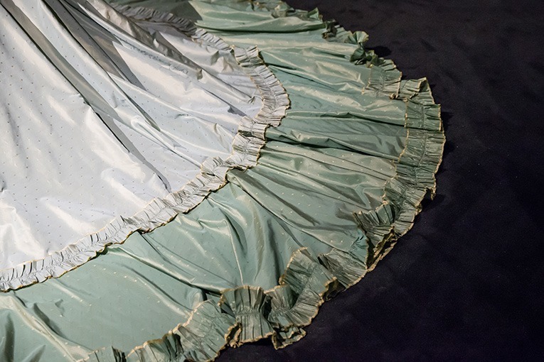 Dior haute couture Spring 1998 detail